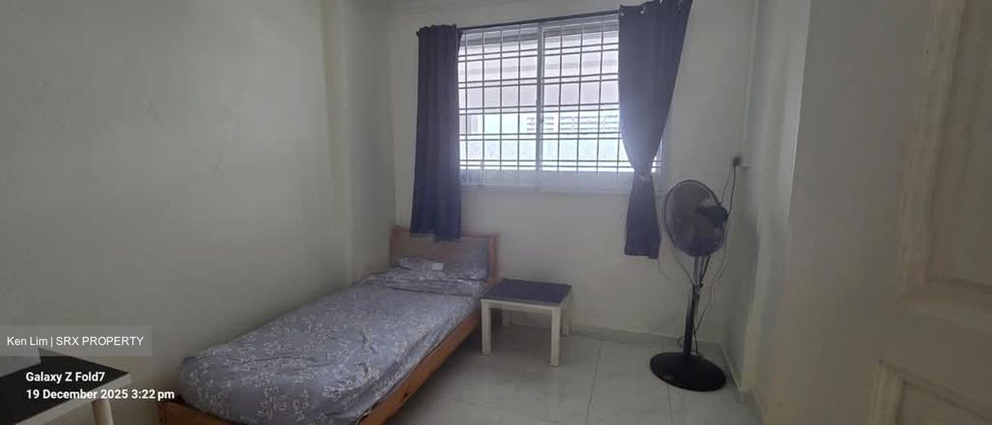Blk 870 Tampines Street 83 (Tampines), HDB 3 Rooms #543105521